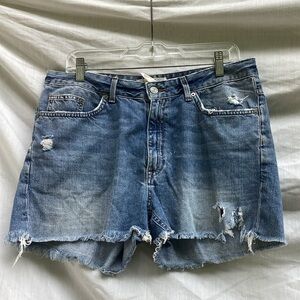 L.O.G.G. Blue casual distressed cut offs, size 10